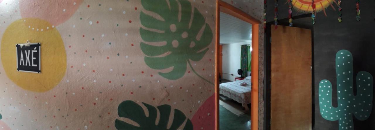 Perto Do Aeroporto De Salvador - Dona Pitanga Hostel Lauro de Freitas Eksteriør billede