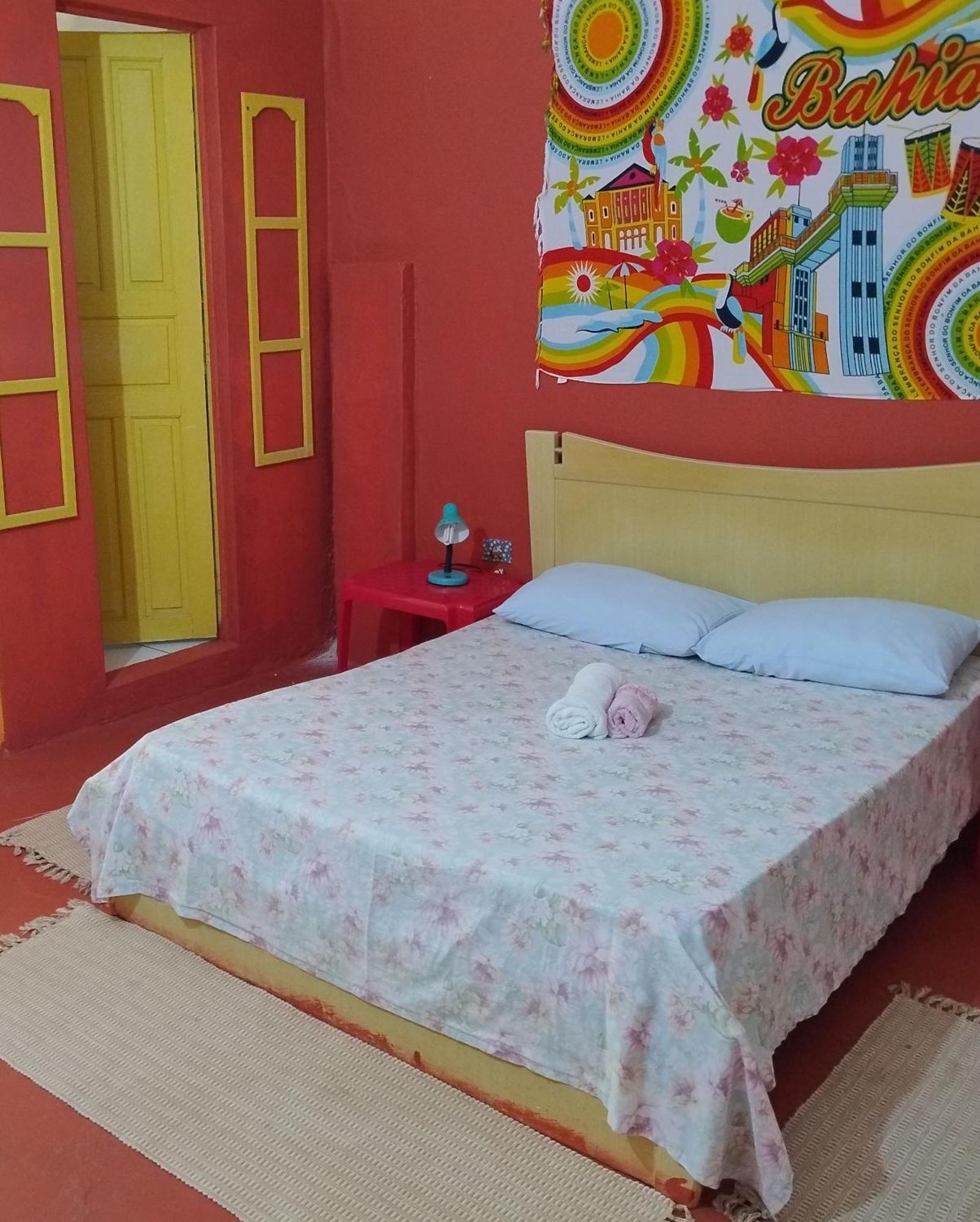 Perto Do Aeroporto De Salvador - Dona Pitanga Hostel Lauro de Freitas Eksteriør billede